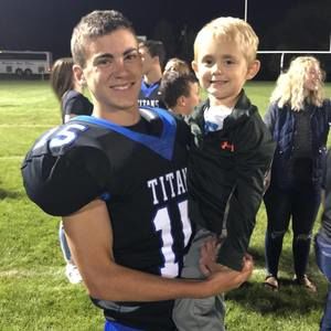 Meet your Posher, Tucker